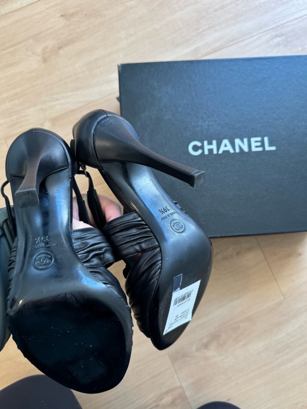 Chanel Black Camellia Flower Heels Pumps - Picture 4 of 10